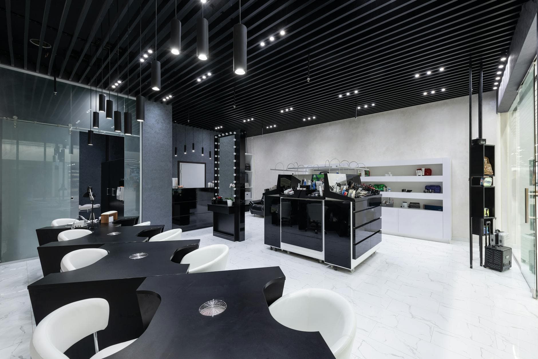 Coupe et coiffage — The Clinic (réalisation 6)